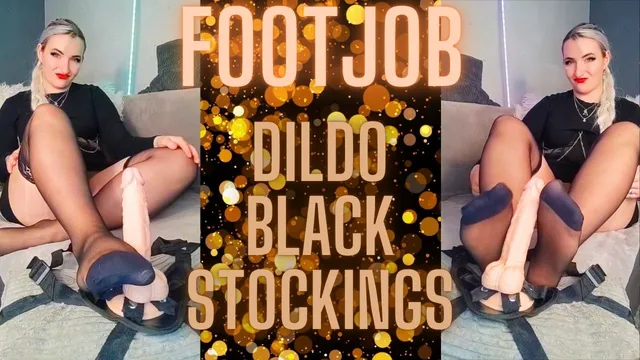 Okładka galerii: (104) FOOTJOB DILDO CZARNE POŃCZOCHY